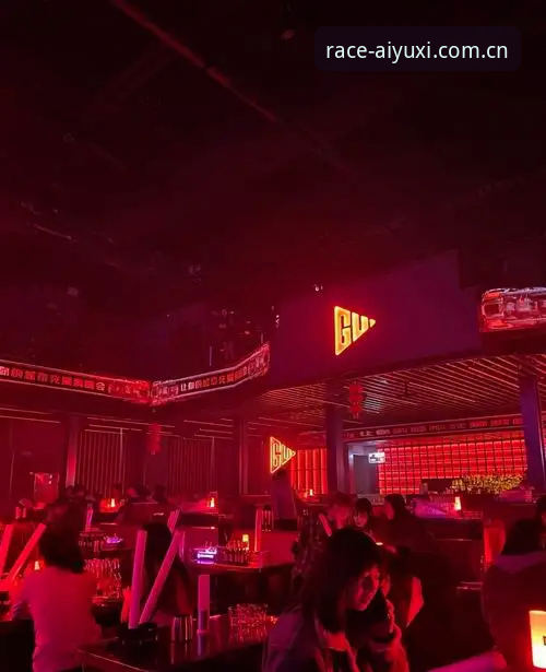 格拉利什与皮克福德夜店狂欢至凌晨，爱游戏娱乐独家解读球员场外动态最新消息